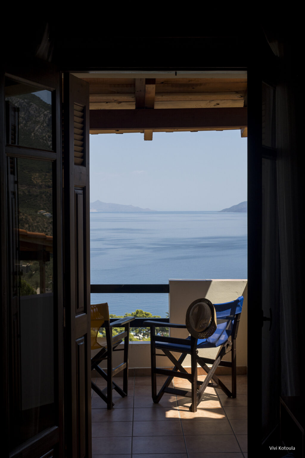 Framed Views - φωτογραφική συλλογή - Θέα στο απέραντο γαλάζιο