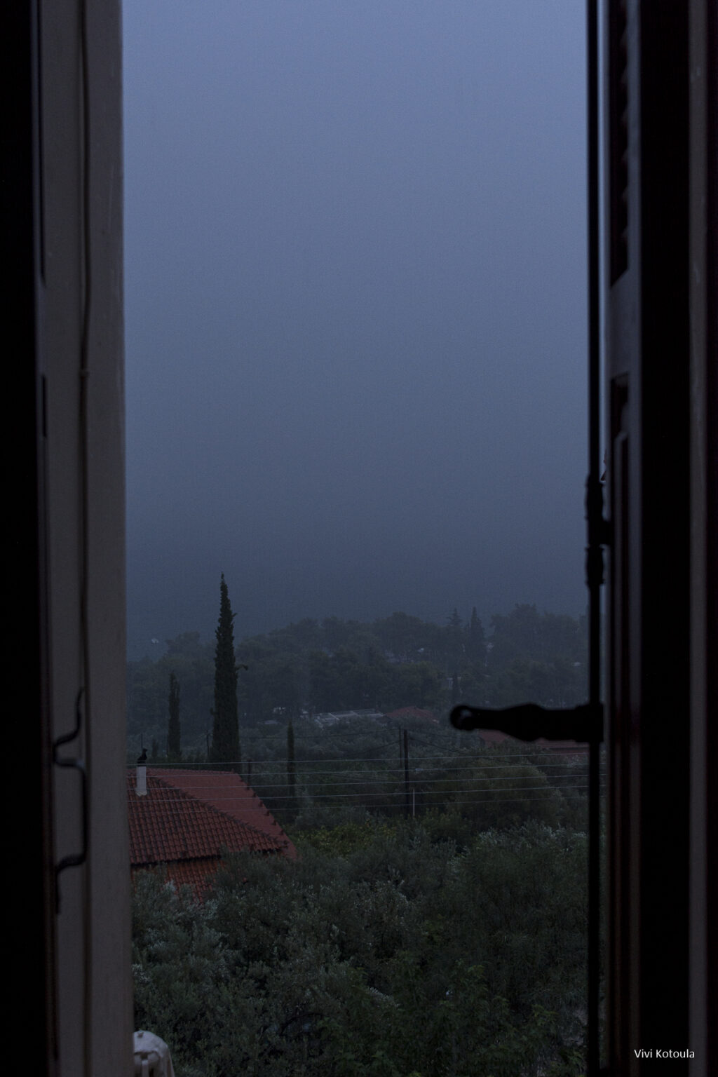 Framed Views - φωτογραφική συλλογή - Καταιγίδα από ψηλά